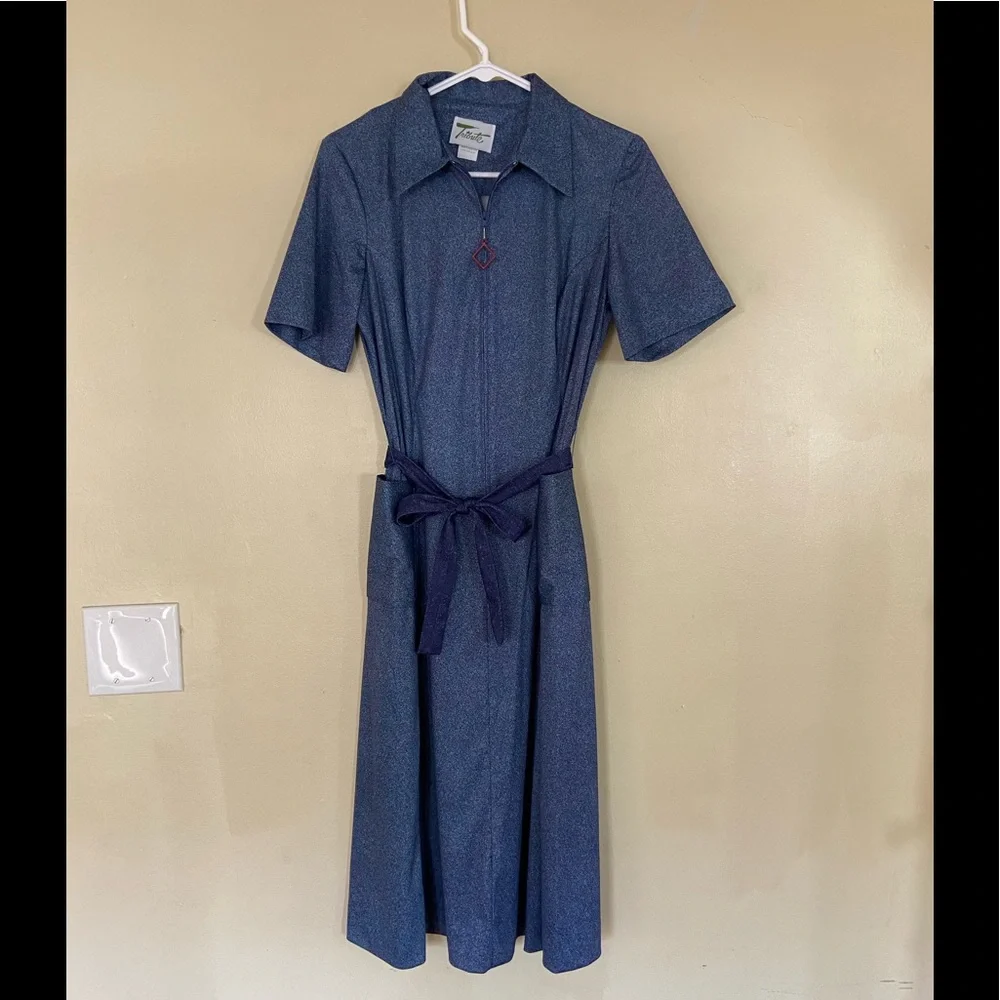 Vintage 70s Retro Blue Dagger Collar Zip Tribute Dress - Picture 2 of 6